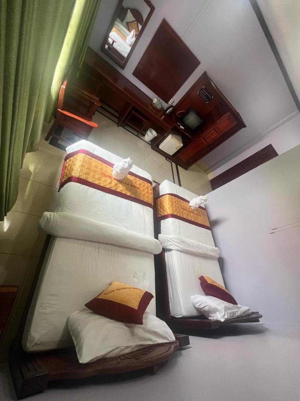 Khampaseuth Hotel Vang Vieng Exteriör bild