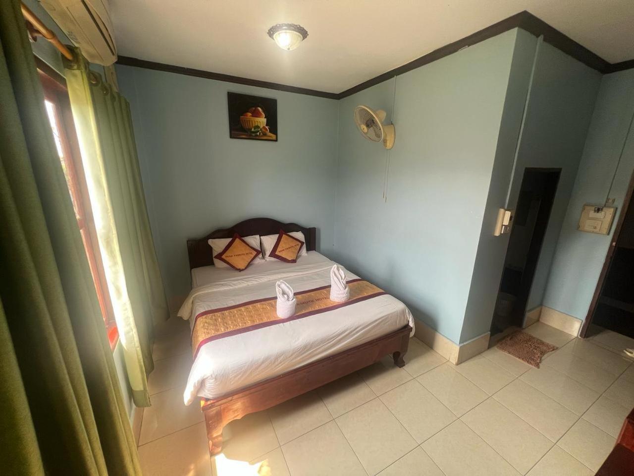 Khampaseuth Hotel Vang Vieng Exteriör bild